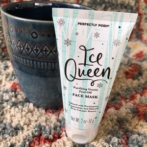 Perfectly Posh Face Mask